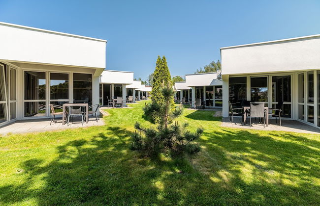 Holiday Homes With Pool, Close to the Beach - Foto 27