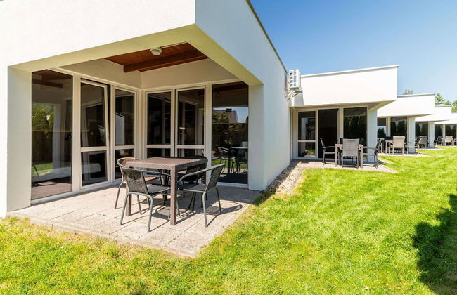 Holiday Homes With Pool, Close to the Beach - Foto 25