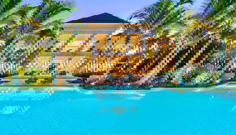 Foto 1 - Villa Alta Gracia w Private Pool Designer Decor