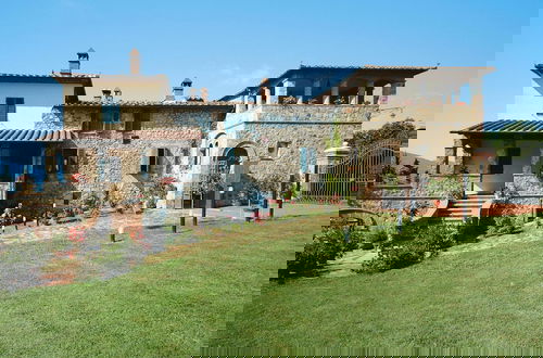 Foto 22 - Country House in Chiusdino With Panoramic Views