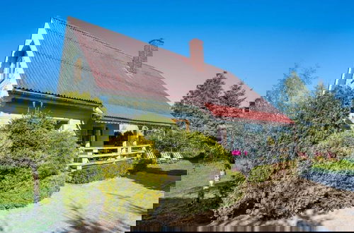 Foto 1 - Large Holiday House With Terrace, Bobolin