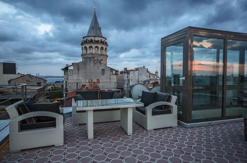 Photo 37 - Galata Tower VIP Apartment Suites