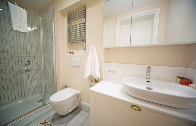 Galata Tower VIP Apartment Suites - Photo 27