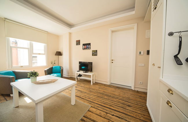 Galata Tower VIP Apartment Suites - Photo 20