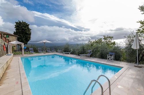 Photo 14 - Historic Farmhouse in Caprese Michelangelo With Pool