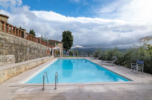 Photo 16 - Historic Farmhouse in Caprese Michelangelo With Pool