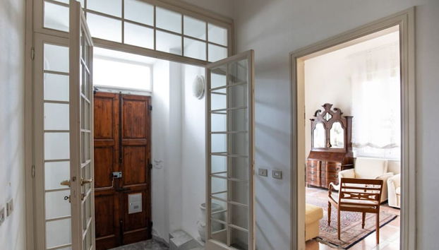 Entrada (vista interior)
