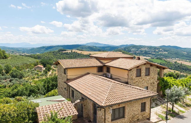 Holiday Home in Collazone With Pool & Sauna - Foto 33