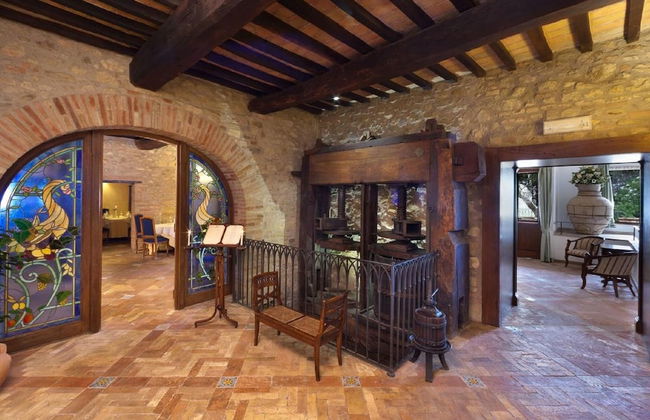 Holiday Home in Collazzone With Pool & Sauna - Foto 27