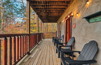 Photo 1 - Cougar Crossing Vista - HotTub Pool View