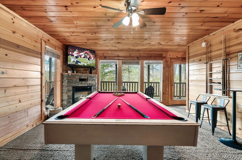 Photo 46 - Cougar Crossing Vista - HotTub Pool View