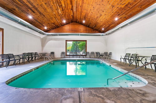 Photo 49 - Timberwolf Vista w HotTub Pool View