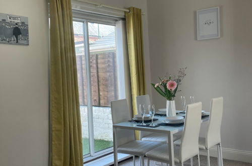 Photo 27 - Lovely 3 Bedroom Apartment In Newcastle Upon Tyne With Free Parking