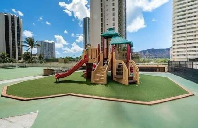 High Rise Ocean View Waikiki Condo, FREE Parking & Wi-Fi by Koko Resort Vacation Rentals - Foto 23