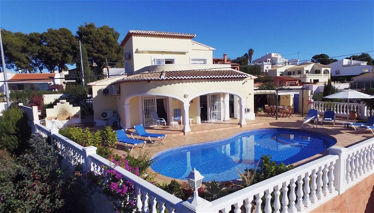 Foto 1 - Sunny 3BR Villa w/ Endless Views & Heated Pool - Walk to Beach & Dining