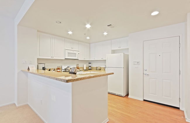 Global Luxury Suites at The Village - Foto 23