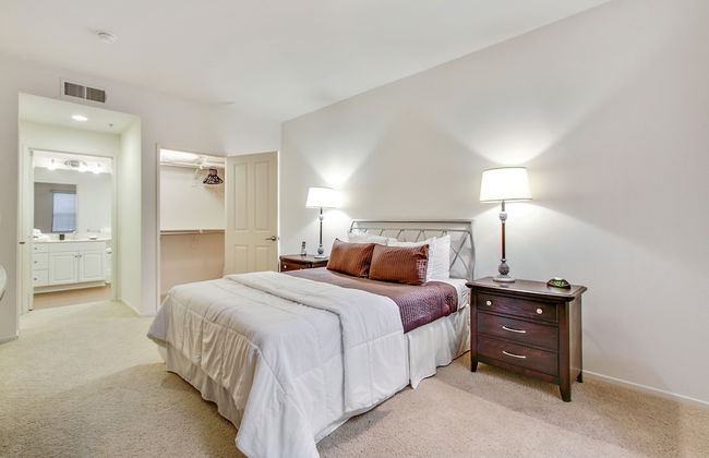 Global Luxury Suites at The Village - Foto 6