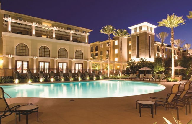 Global Luxury Suites at The Village - Foto 40