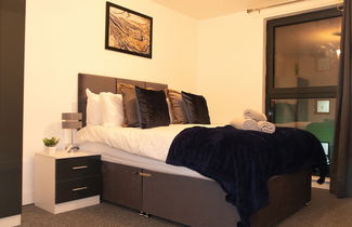 Foto 2 - Livestay - Chic One Bed Apartment Near Heathrow