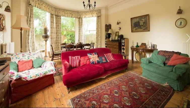 Photo 1 - Charming Cheltenham House for Rent