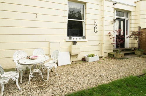 Photo 17 - Lovely 3-bed House in Cheltenham