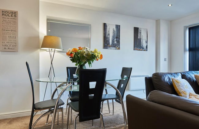 Clarence Court - Photo 15