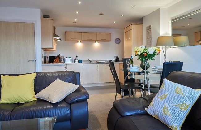 Clarence Court - Photo 16