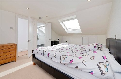 Foto 10 - Bright & Spacious 5 Bed House in Charming Putney
