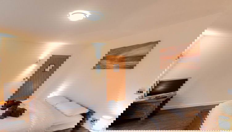 Photo 1 - The Angus Suite @ Utopia