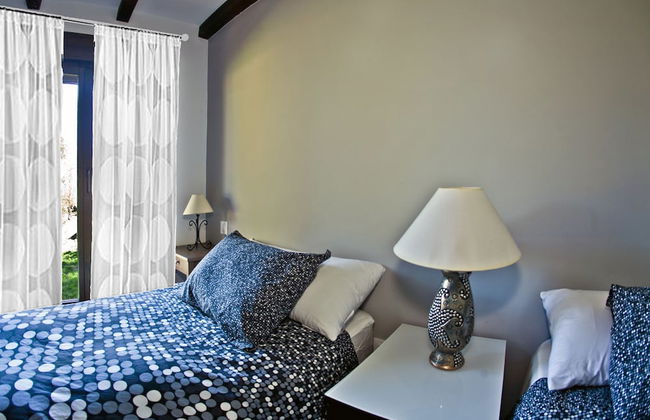 Apartamentos El Roble - Foto 4