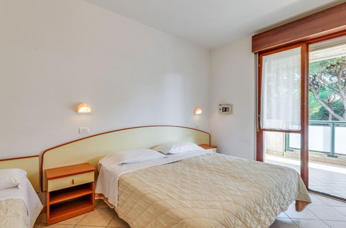 Photo 4 - Comfy Apartment in Milano Marittima near Pine Forest