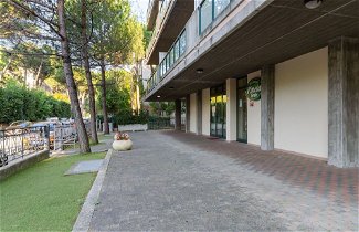 Photo 2 - Comfy Apartment in Milano Marittima near Pine Forest