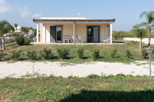 Photo 1 - Comfy Villa in Noto With Garden