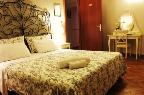 Photo 3 - Villa Borghese Guest House