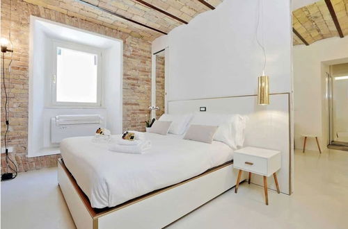 Photo 2 - Charming flat near Colosseum