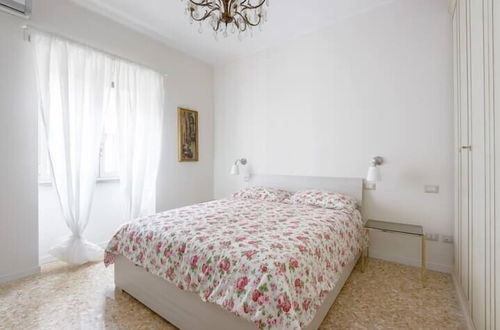 Photo 1 - Cozy Flat near Colosseum