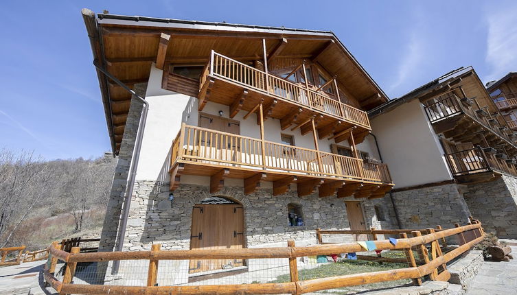 Photo 1 - Rebecca's House (few steps from skiing)