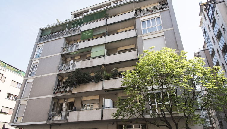 Photo 1 - Bright Terrace Apartment in University District