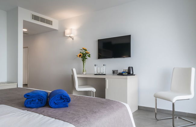 Aparthotel Esquinzo Y Monte Del Mar - Foto 6