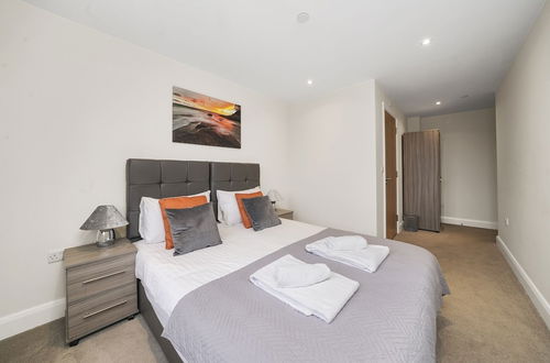 Photo 21 - Heathrow Living Serviced Apartments by Ferndale