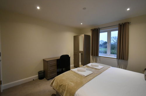 Photo 4 - Heathrow Living Serviced Apartments by Ferndale