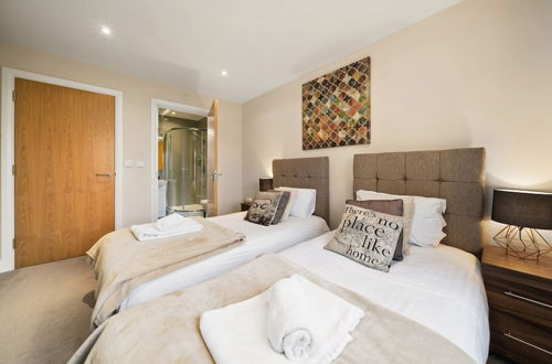 Photo 31 - Heathrow Living Serviced Apartments by Ferndale