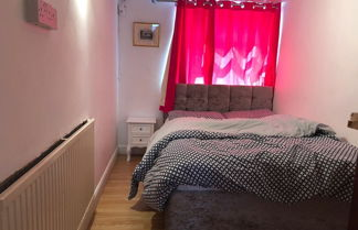 Photo 3 - Economical 2BR Small Furnished Annex-high Wycombe