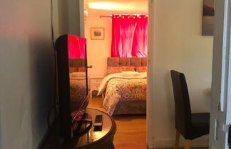 Photo 2 - Economical 2BR Small Furnished Annex-high Wycombe