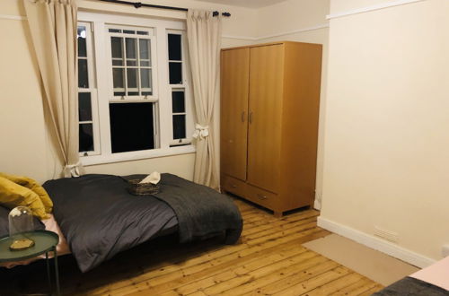 Photo 10 - 3bed apartment next to eurostar station