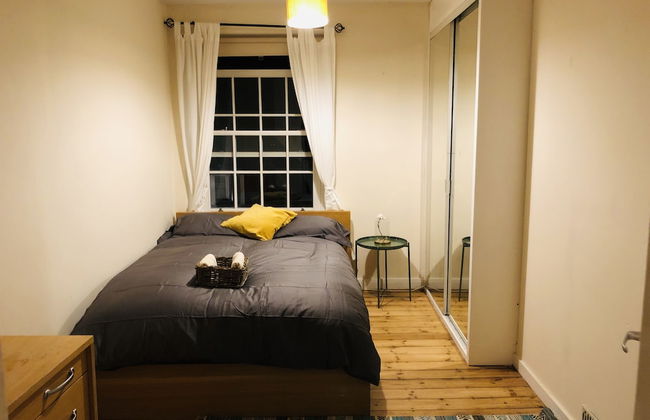 3bed apartment next to eurostar station - Foto 2