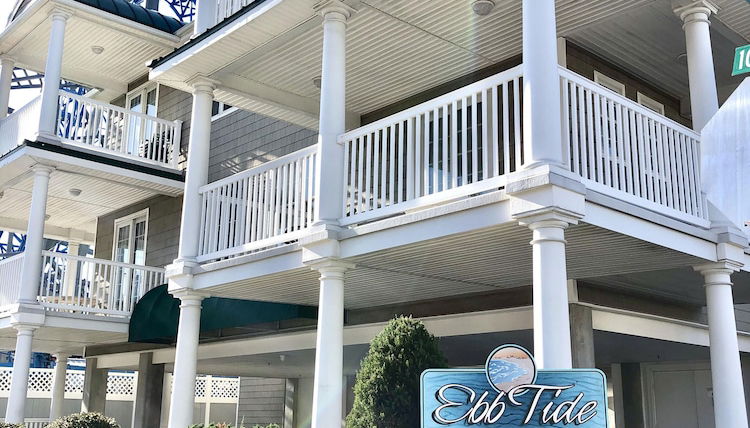 Photo 1 - Ebb Tide Suites