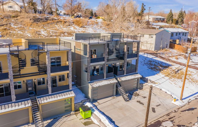 4BR Mnt Viewsmodern Urbanityrooftop Patio - Foto 48