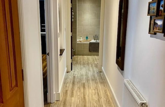 Stunning Spacious Apartment on River Ness - Foto 10