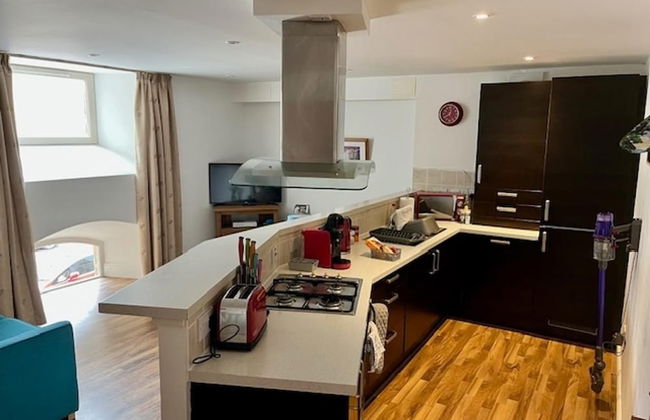 Stunning Spacious Apartment on River Ness - Foto 5